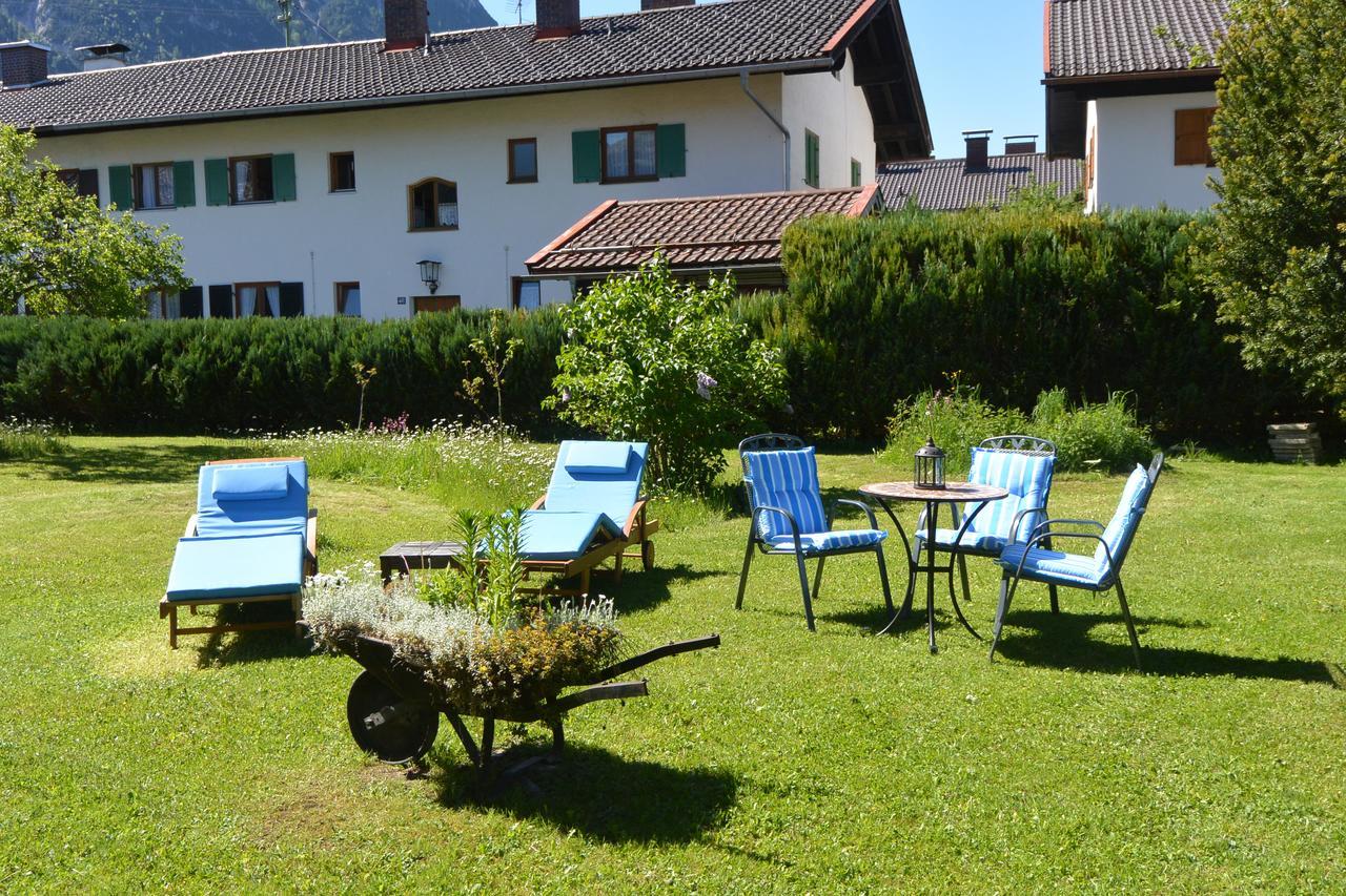 Ferienwohnung Woernerblick มิทเทนวัลด์ ภายนอก รูปภาพ